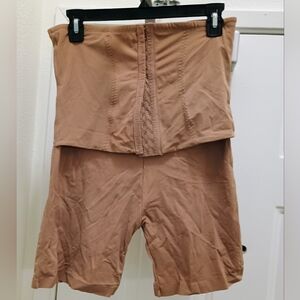 Daisy Fuentes spanx size 2xl